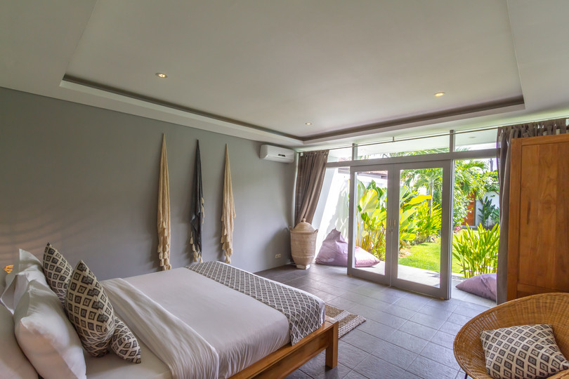 Rent Your 5 Star Private Villa in Seminyak, Bali Villa 1153