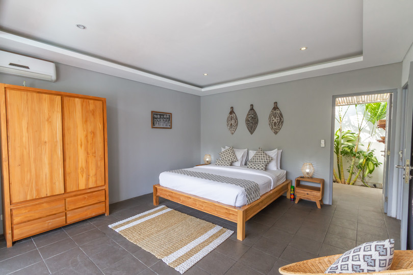 Rent Your 5 Star Private Villa in Seminyak, Bali Villa 1153