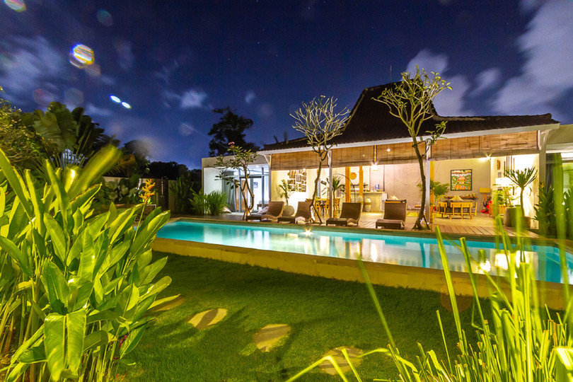 Rent Your 5 Star Private Villa in Seminyak, Bali Villa 1153