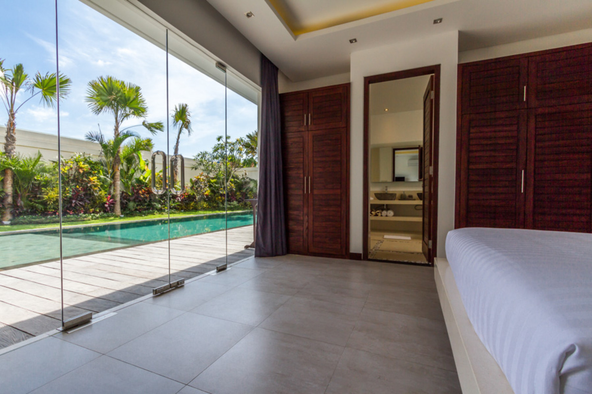 Exclusive Holiday Villa with Pool and Staff, Bali Villa 1156