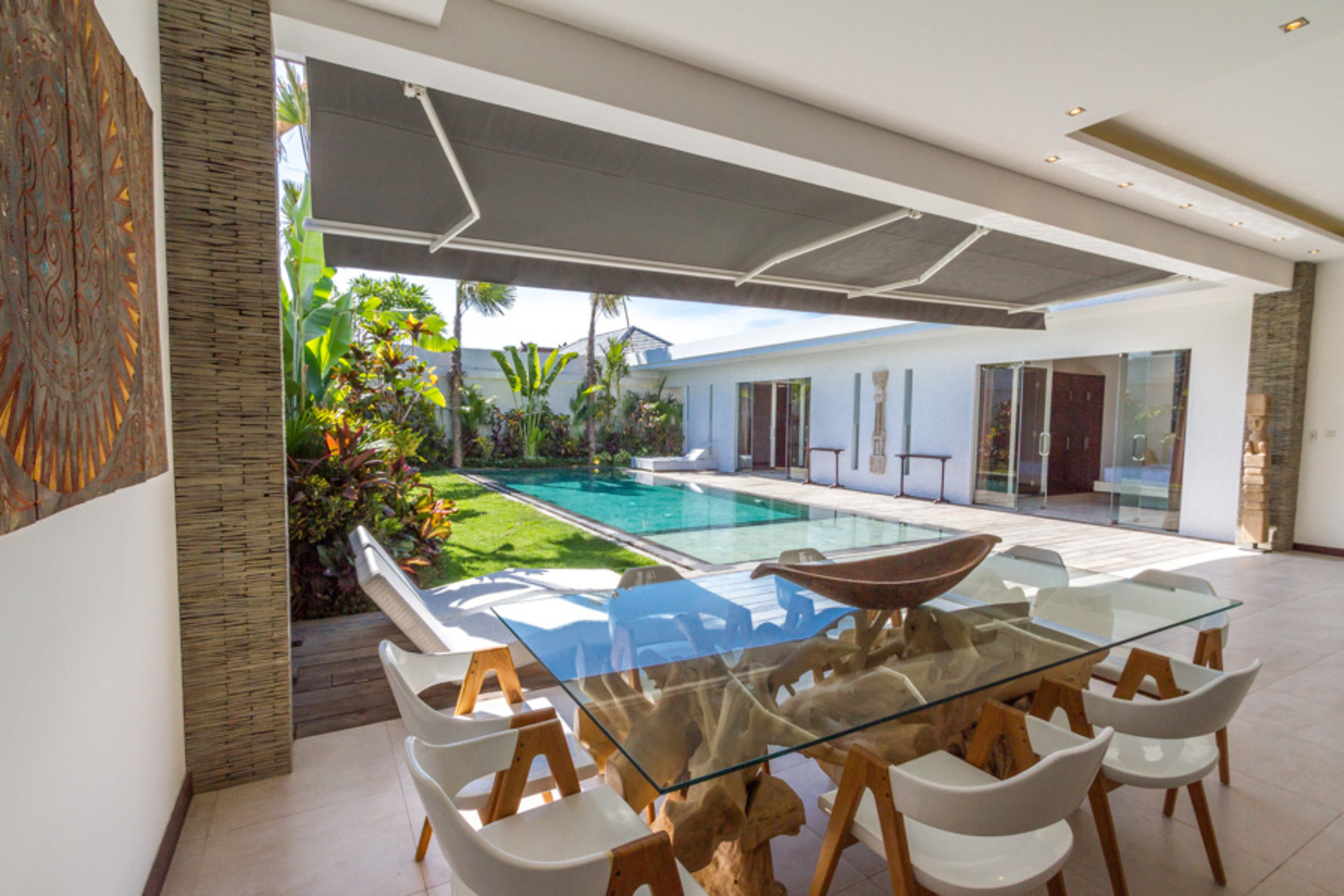 Luxury 3-Bedroom Villa Near Seminyak Attractions, Bali Villa 1157