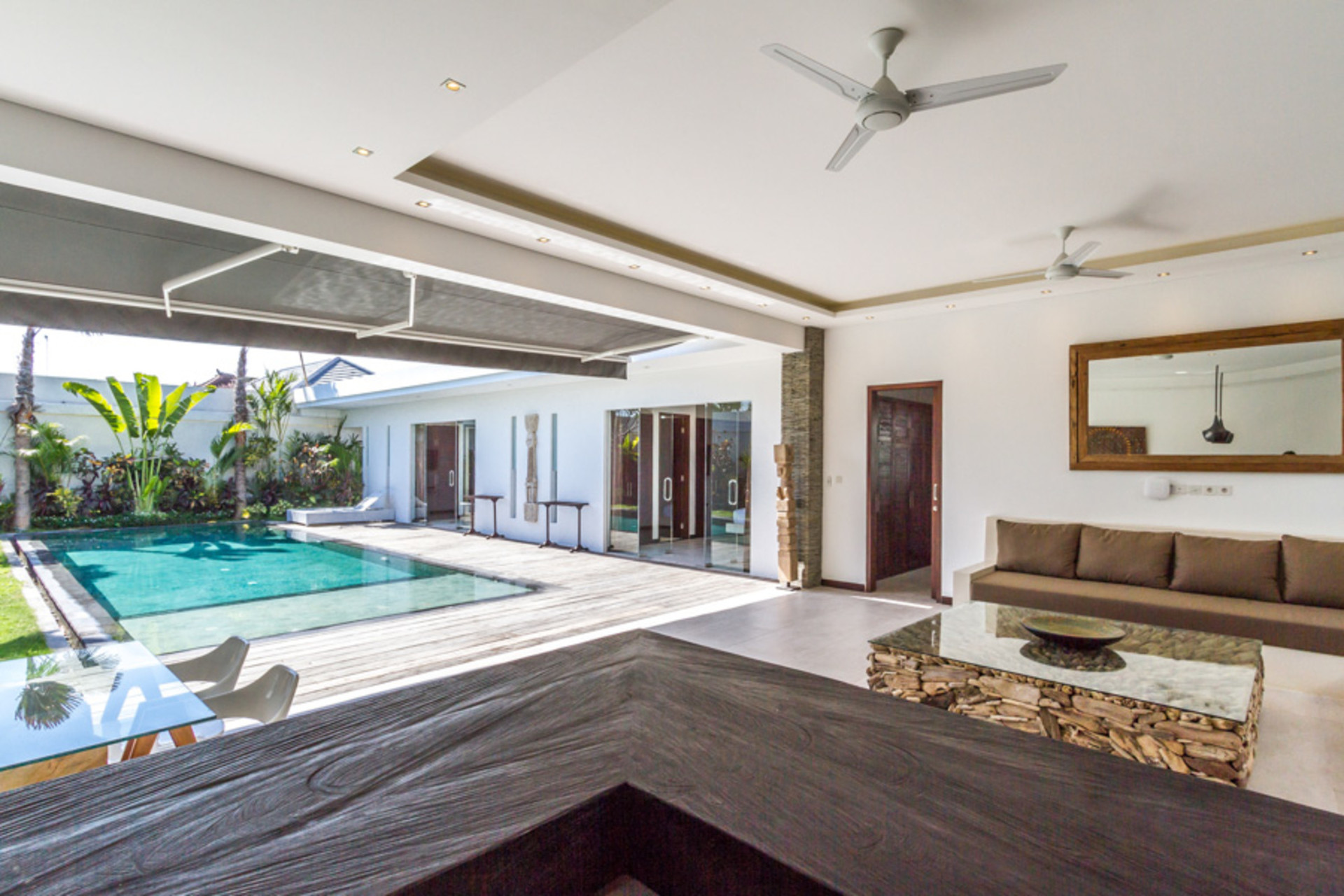 Luxury 3-Bedroom Villa Near Seminyak Attractions, Bali Villa 1157