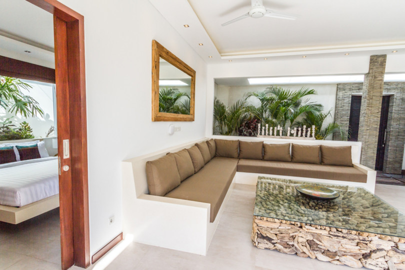 Luxury 3-Bedroom Villa Near Seminyak Attractions, Bali Villa 1157