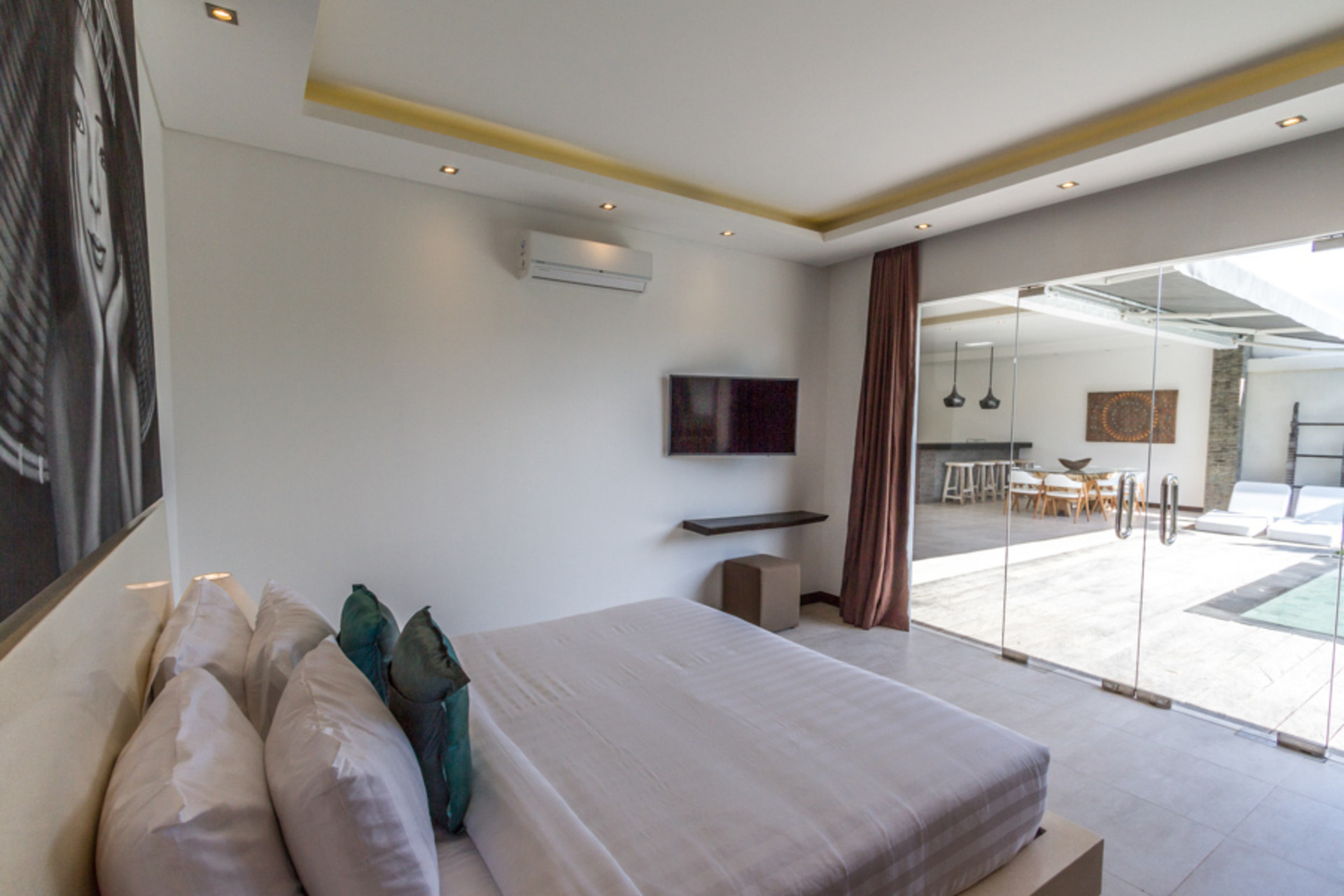 Luxury 3-Bedroom Villa Near Seminyak Attractions, Bali Villa 1157