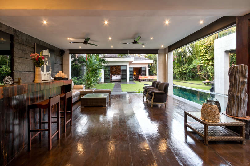 5 Bedroom Holiday Villa in Seminyak with Private Pool, Bali Villa 2001