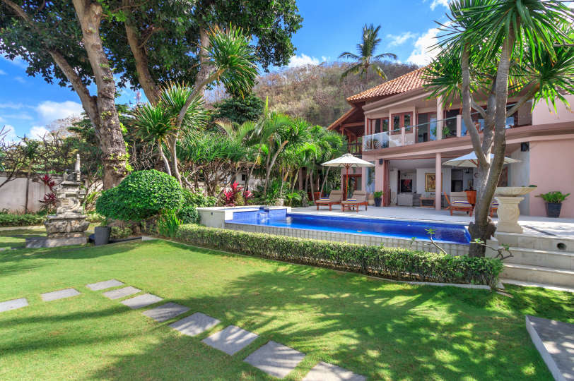 Luxury 5 Star Villa in Bali, Bali Villa 2002