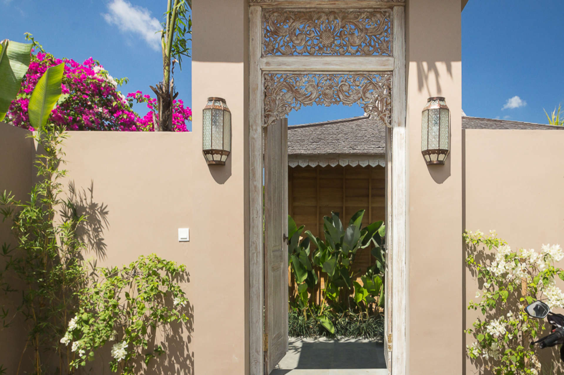 Beautiful 5 Star Holiday Villa in a Prime Location in Kerobokan, Bali Villa 2006