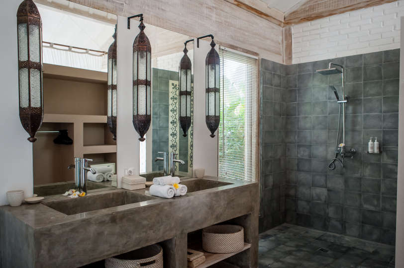 Beautiful 5 Star Holiday Villa in a Prime Location in Kerobokan, Bali Villa 2006