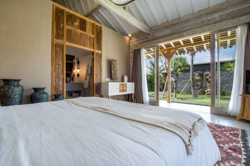 Enjoy a Holiday of a Lifetime Renting Your Own 5 Star Private Villa at the Best Rate in Kerobokan, Villa Bali 2008