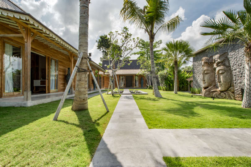 Enjoy a Holiday of a Lifetime Renting Your Own 5 Star Private Villa at the Best Rate in Kerobokan, Villa Bali 2008
