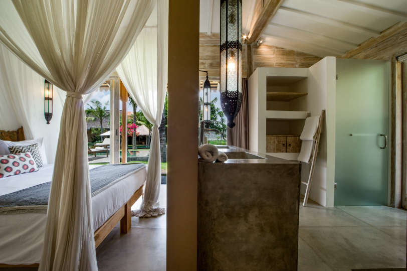 Enjoy a Holiday of a Lifetime Renting Your Own 5 Star Private Villa at the Best Rate in Kerobokan, Villa Bali 2008