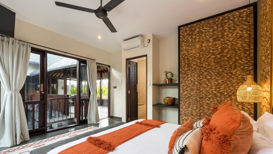 Rent a Luxury Villa in Bali Close to the Beach, Bali Villa 2024