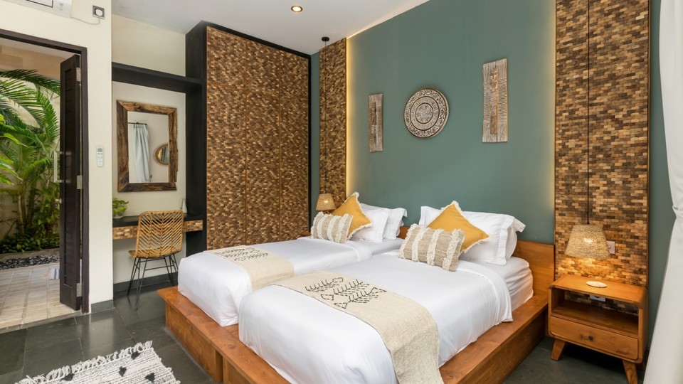 Rent a Luxury Villa in Bali Close to the Beach, Bali Villa 2024