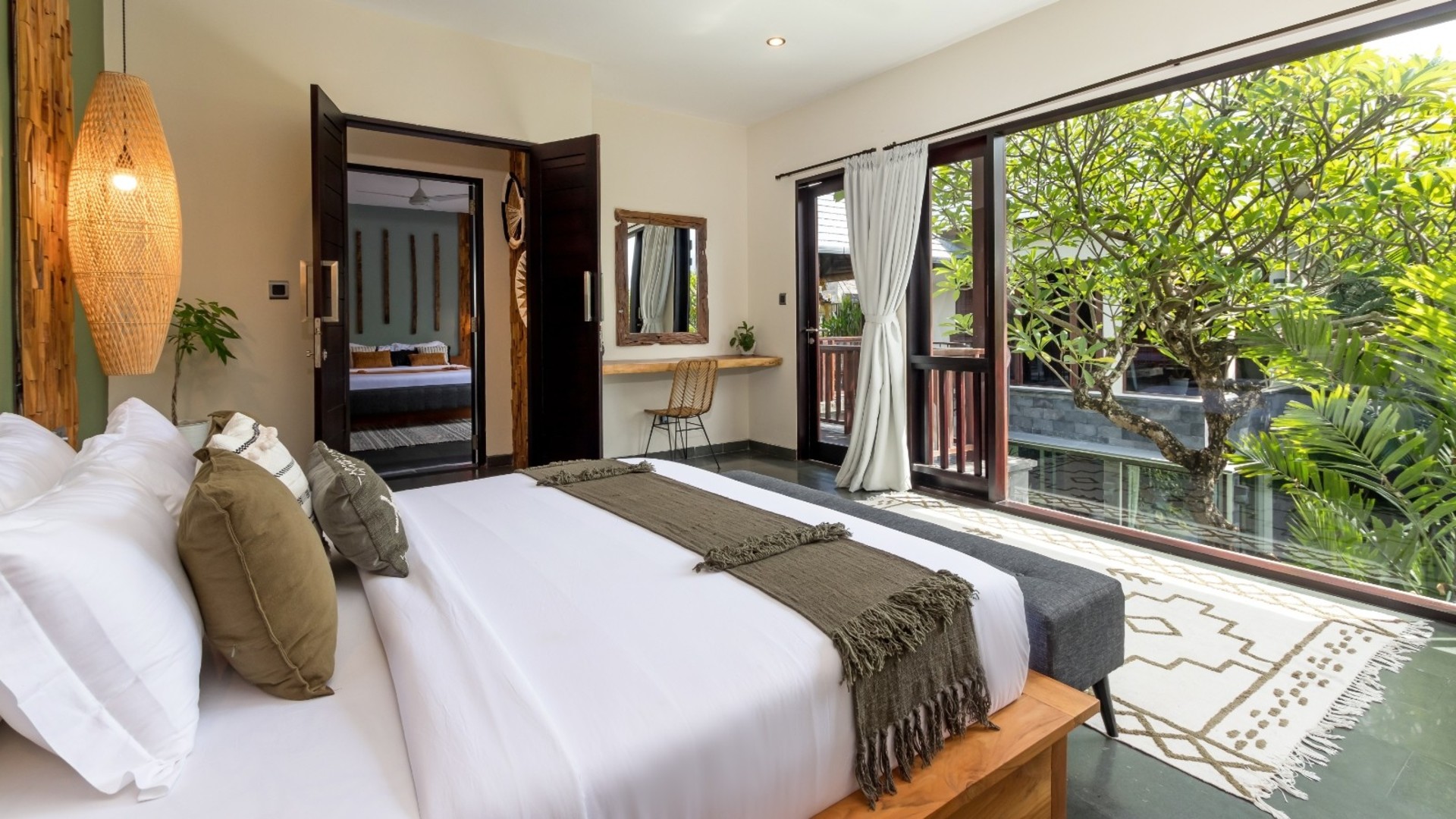 Rent a Luxury Villa in Bali Close to the Beach, Bali Villa 2024