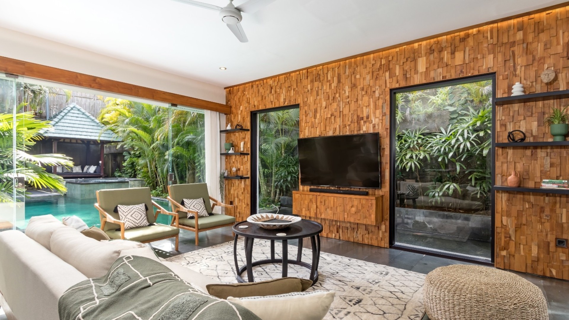 Rent a Luxury Villa in Bali Close to the Beach, Bali Villa 2024