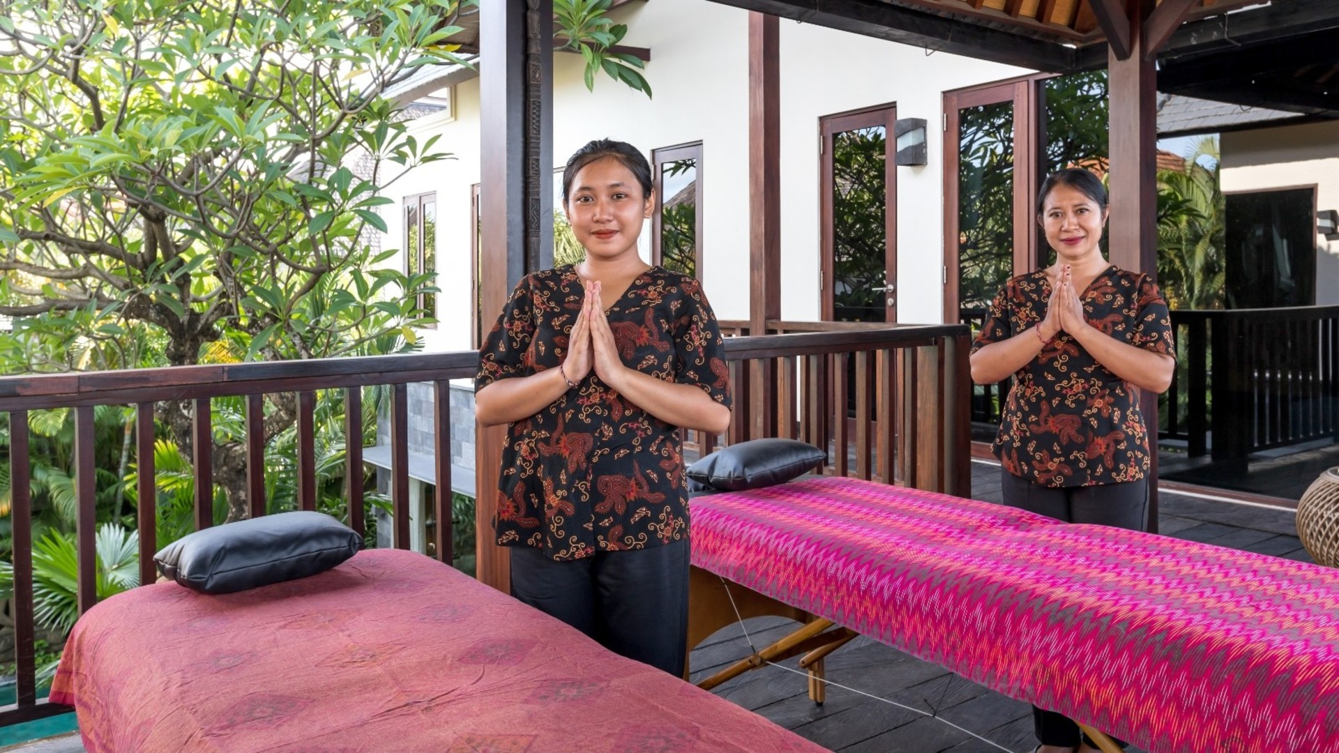 Rent a Luxury Villa in Bali Close to the Beach, Bali Villa 2024