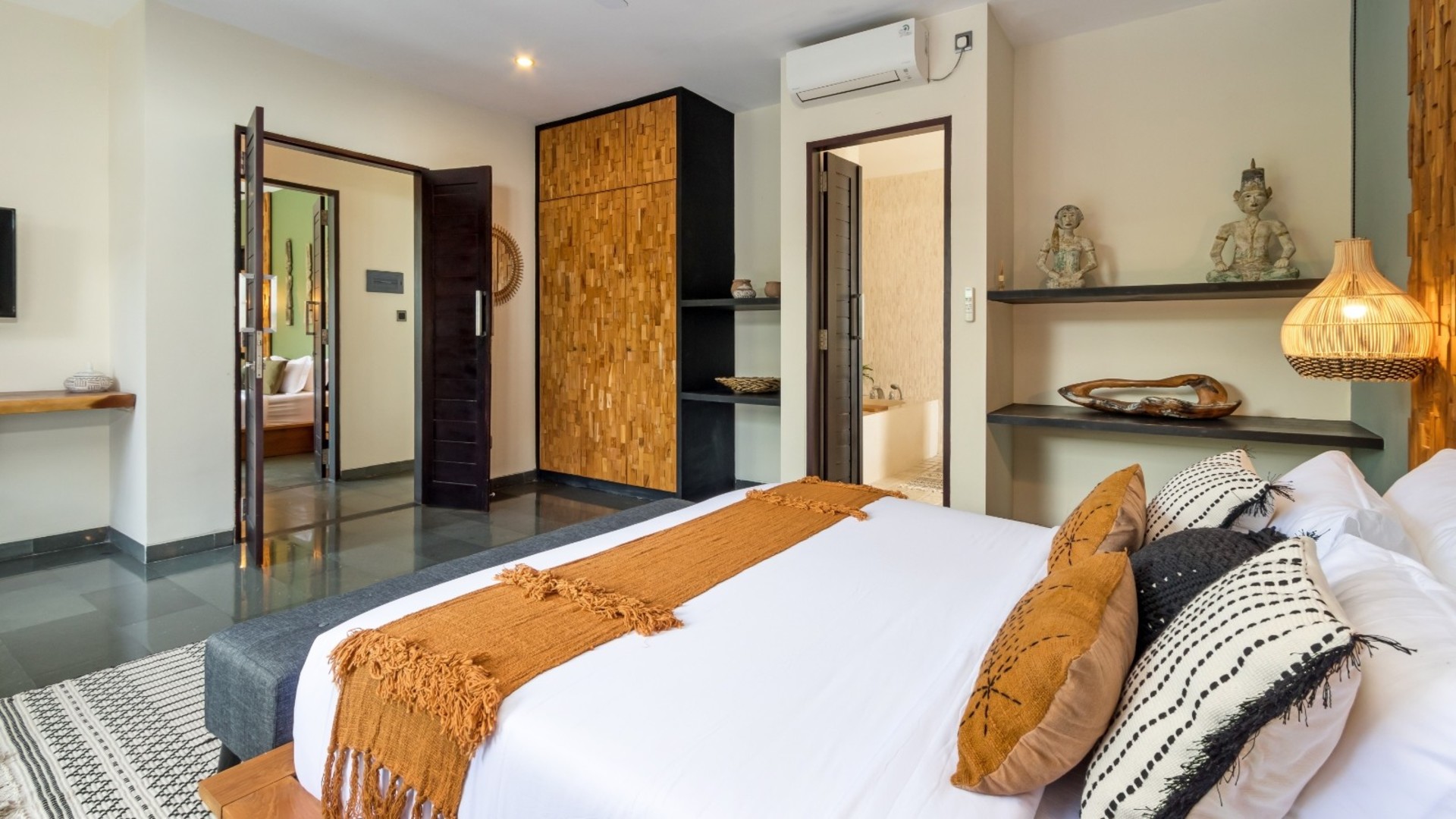 Rent a Luxury Villa in Bali Close to the Beach, Bali Villa 2024