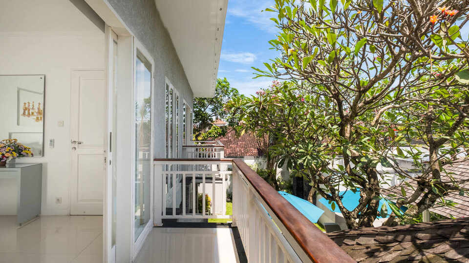 Chic Seminyak Escape, Bali Villa 2030