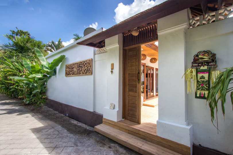 Beautiful 5 Star Holiday Villa in a Prime Location in Seminyak, Villa Bali 2046