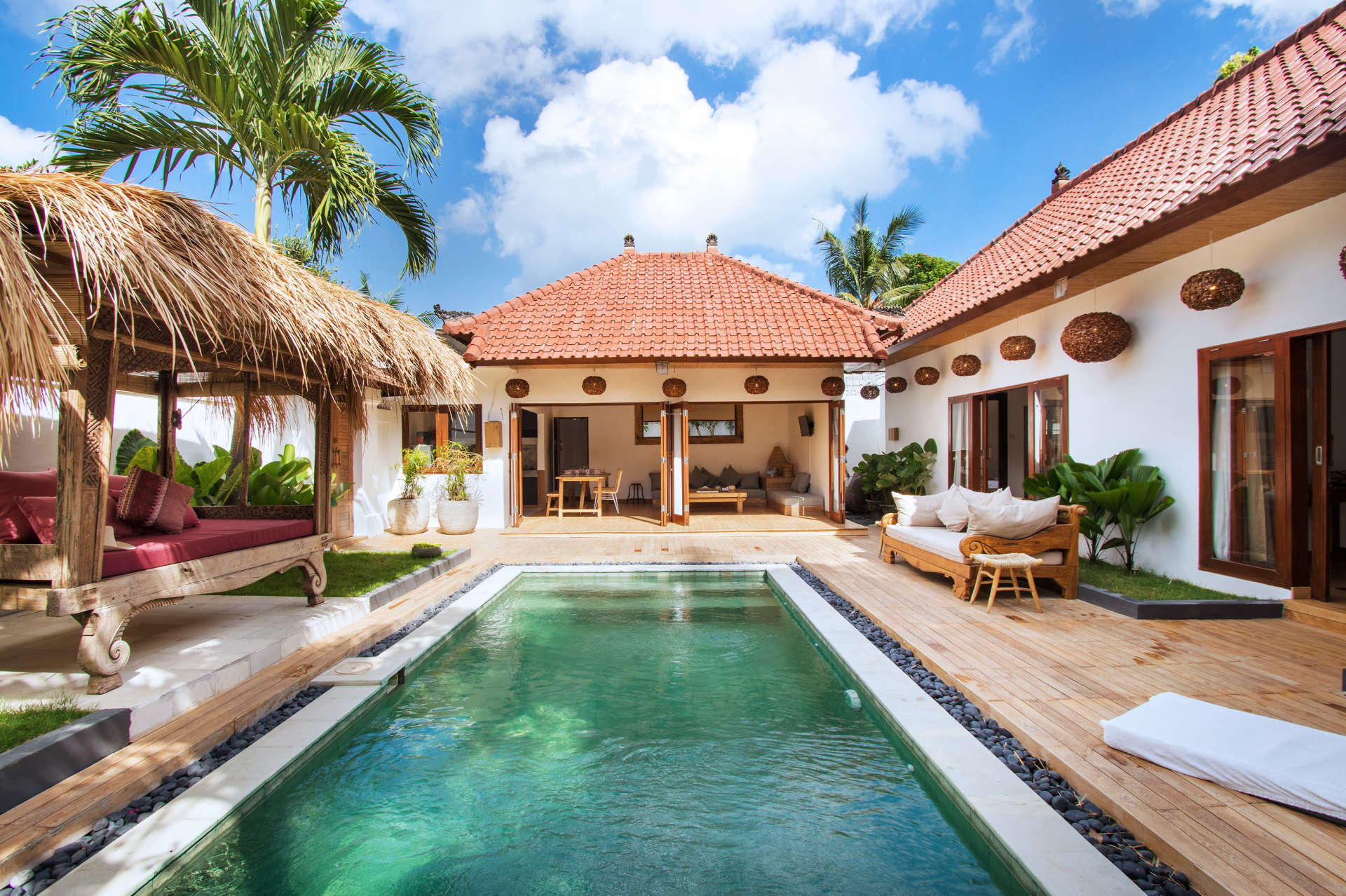 Beautiful 5 Star Holiday Villa in a Prime Location in Seminyak, Villa Bali 2046