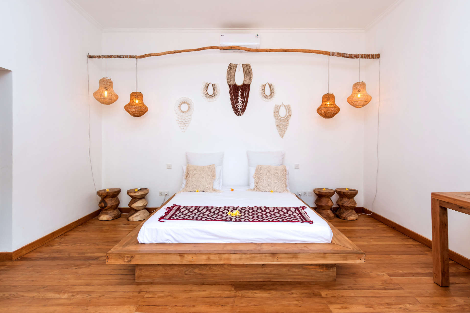 Beautiful 5 Star Holiday Villa in a Prime Location in Seminyak, Villa Bali 2046