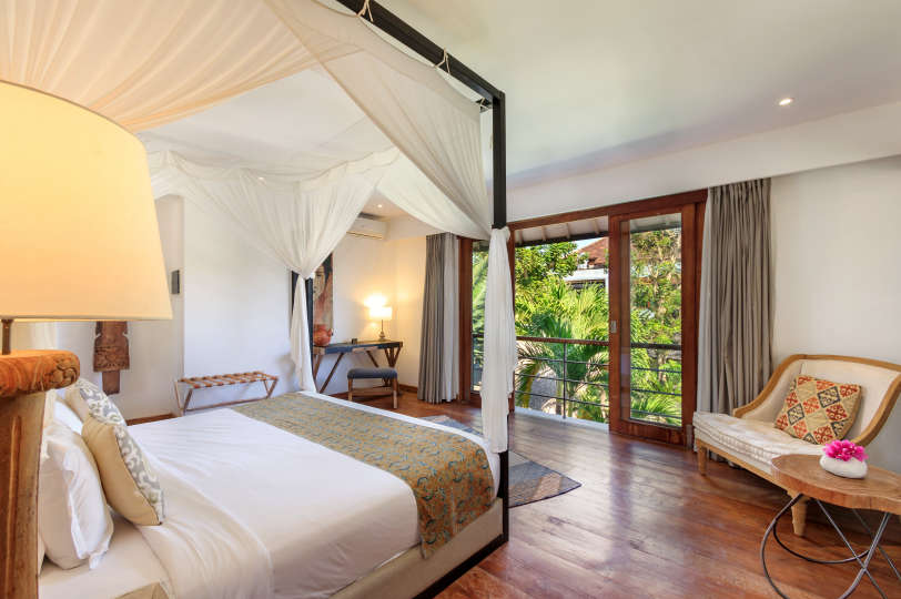 Luxury 5 Bedroom Villa with Private Pool, Bali Villa 2055
