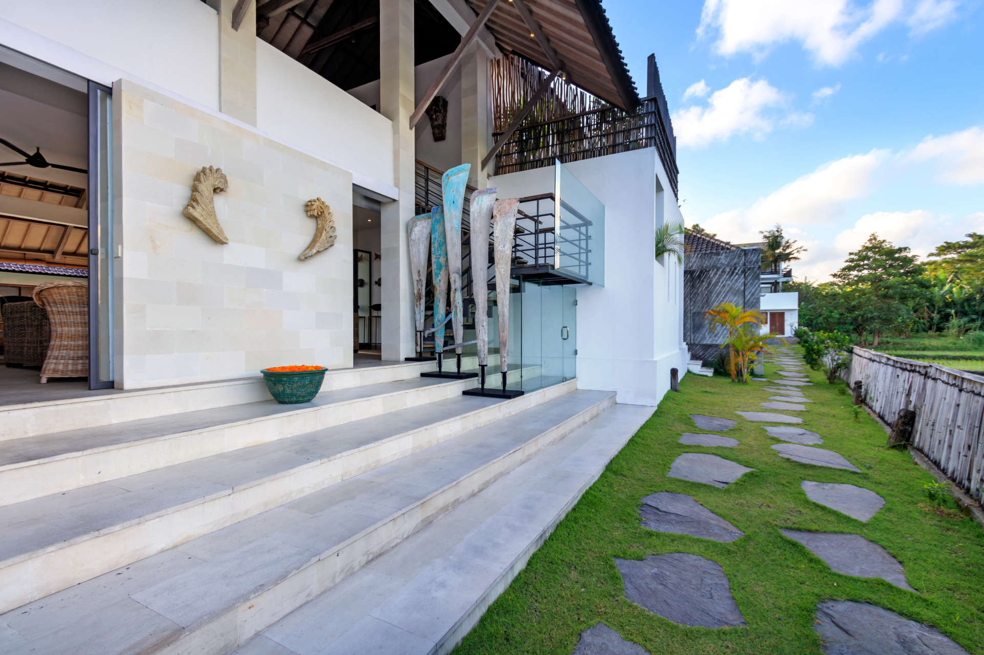 Luxury 5 Bedroom Villa with Private Pool, Bali Villa 2055