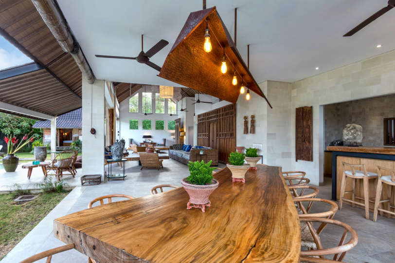 5 Star Villa in Bali, Minutes from the Beach, Bali Villa 2056