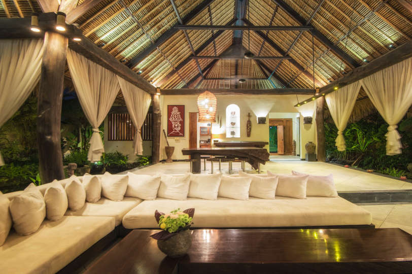 5 Star Villa in Bali, Minutes from the Beach, Bali Villa 2064