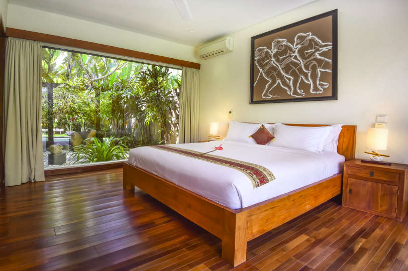 5 Star Villa in Bali, Minutes from the Beach, Bali Villa 2064