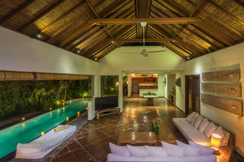 5 Star Villa in Bali, Minutes from the Beach, Bali Villa 2064