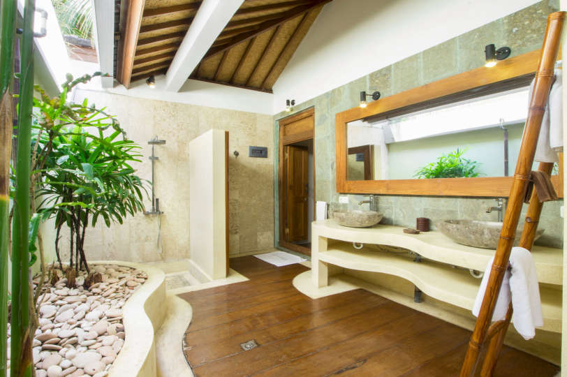 5 Star Villa in Bali, Minutes from the Beach, Bali Villa 2065