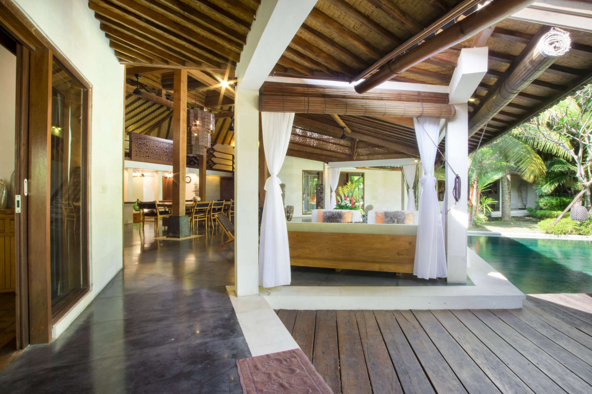 5 Star Villa in Bali, Minutes from the Beach, Bali Villa 2065