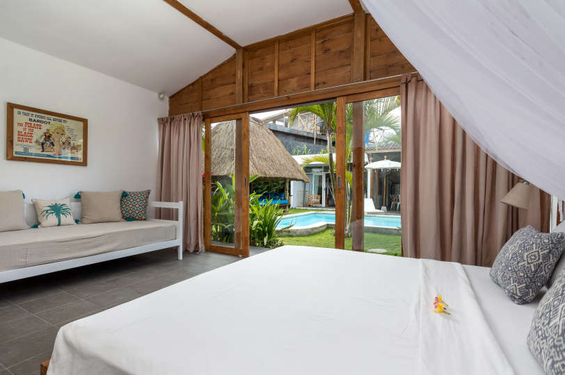 Luxury 4 Bedroom Villa with Private Pool, Bali Villa 2067