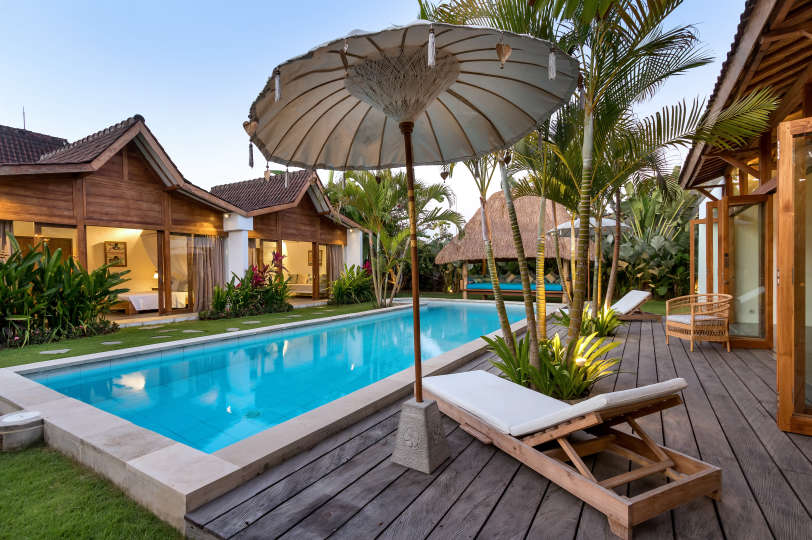 Luxury 4 Bedroom Villa with Private Pool, Bali Villa 2067
