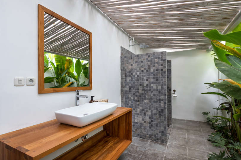 Luxury 4 Bedroom Villa with Private Pool, Bali Villa 2067