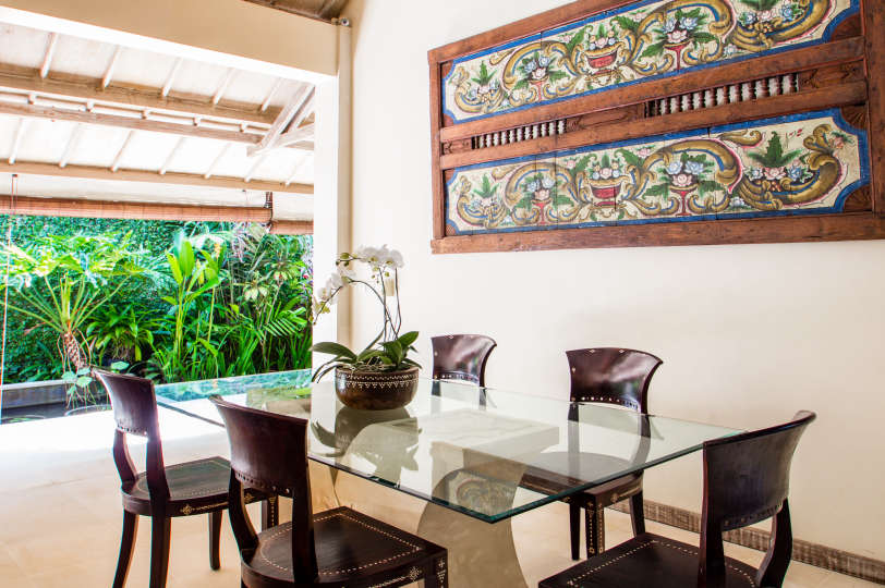 Rent a Luxury Villa in Bali Close to the Beach, Bali Villa 2074