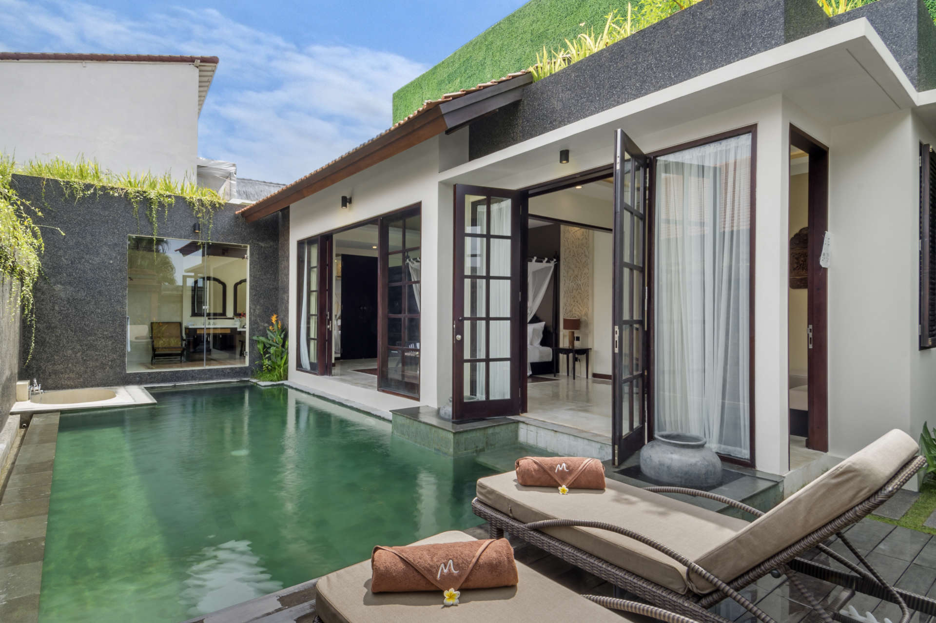 5 Star Villa for Rent in Bali, Bali Villa 2078