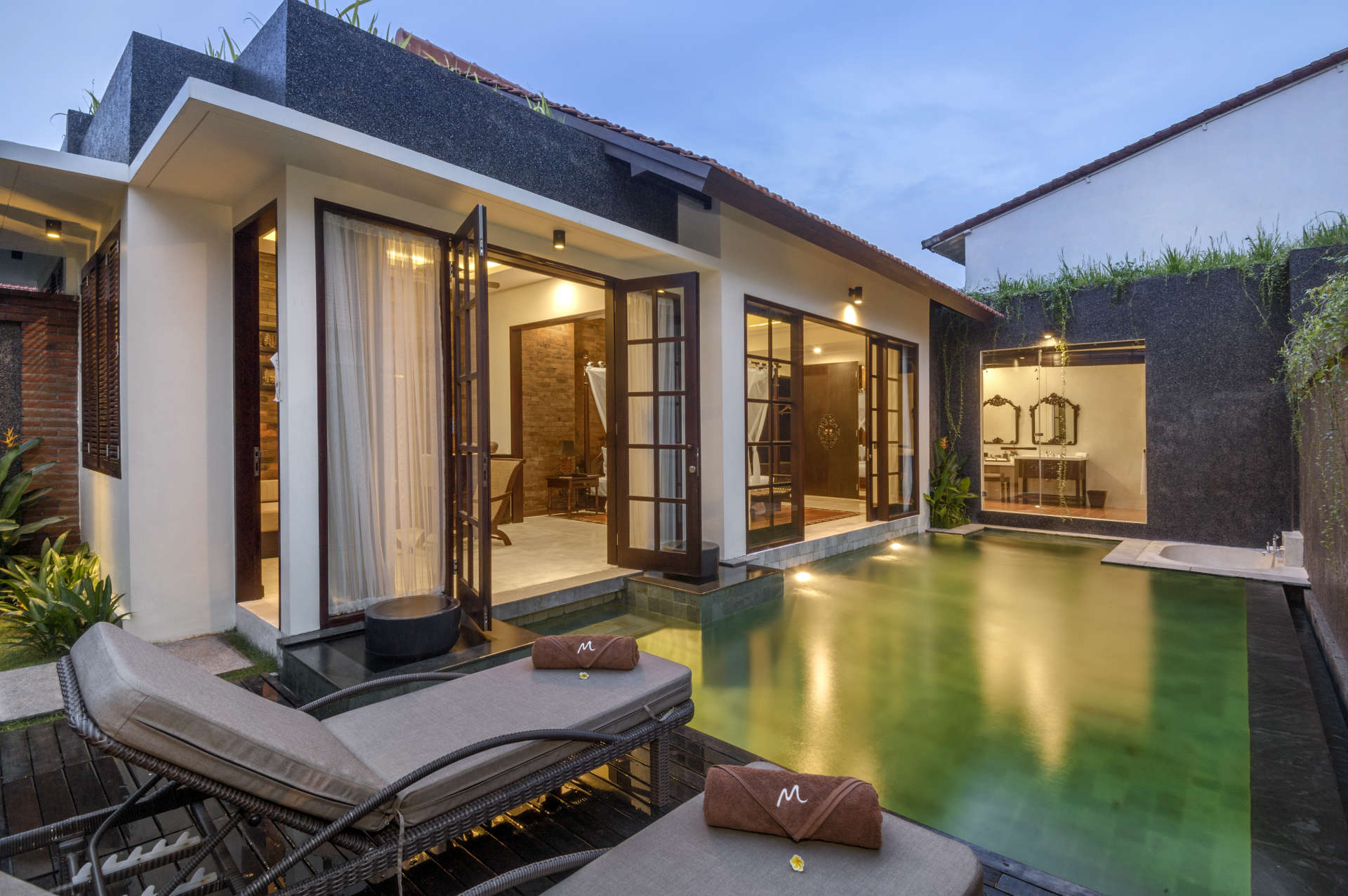 Exclusive Holiday Villa with Private Pool and Staff in Umalas, Bali Villa 2079