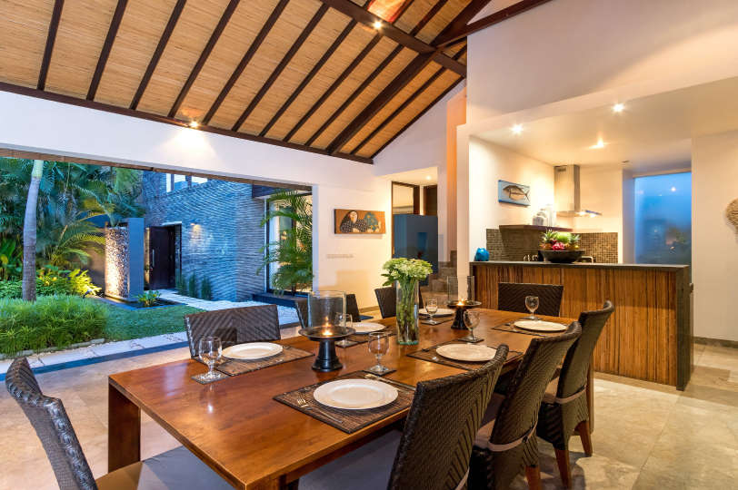 5 Star Villa in Bali, Minutes from the Beach, Bali Villa 2080