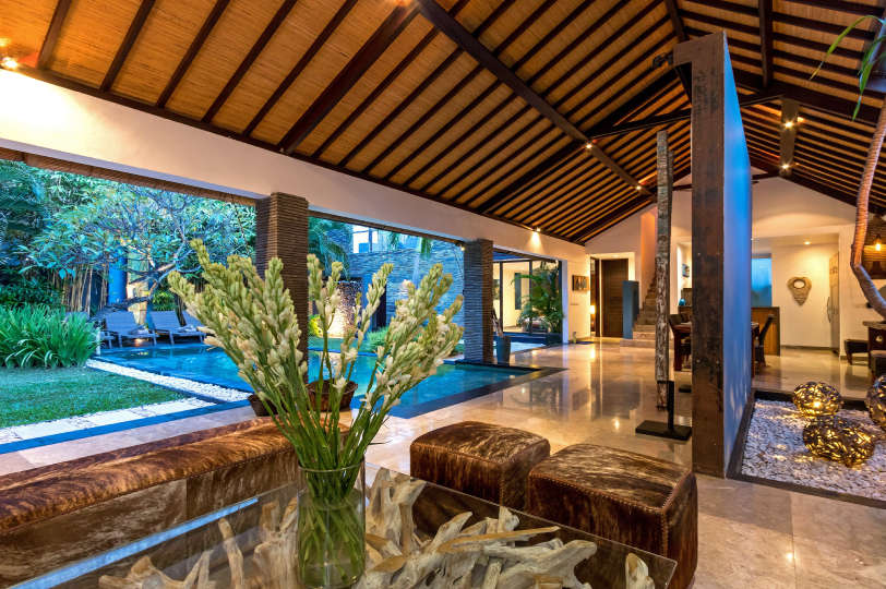 5 Star Villa in Bali, Minutes from the Beach, Bali Villa 2080