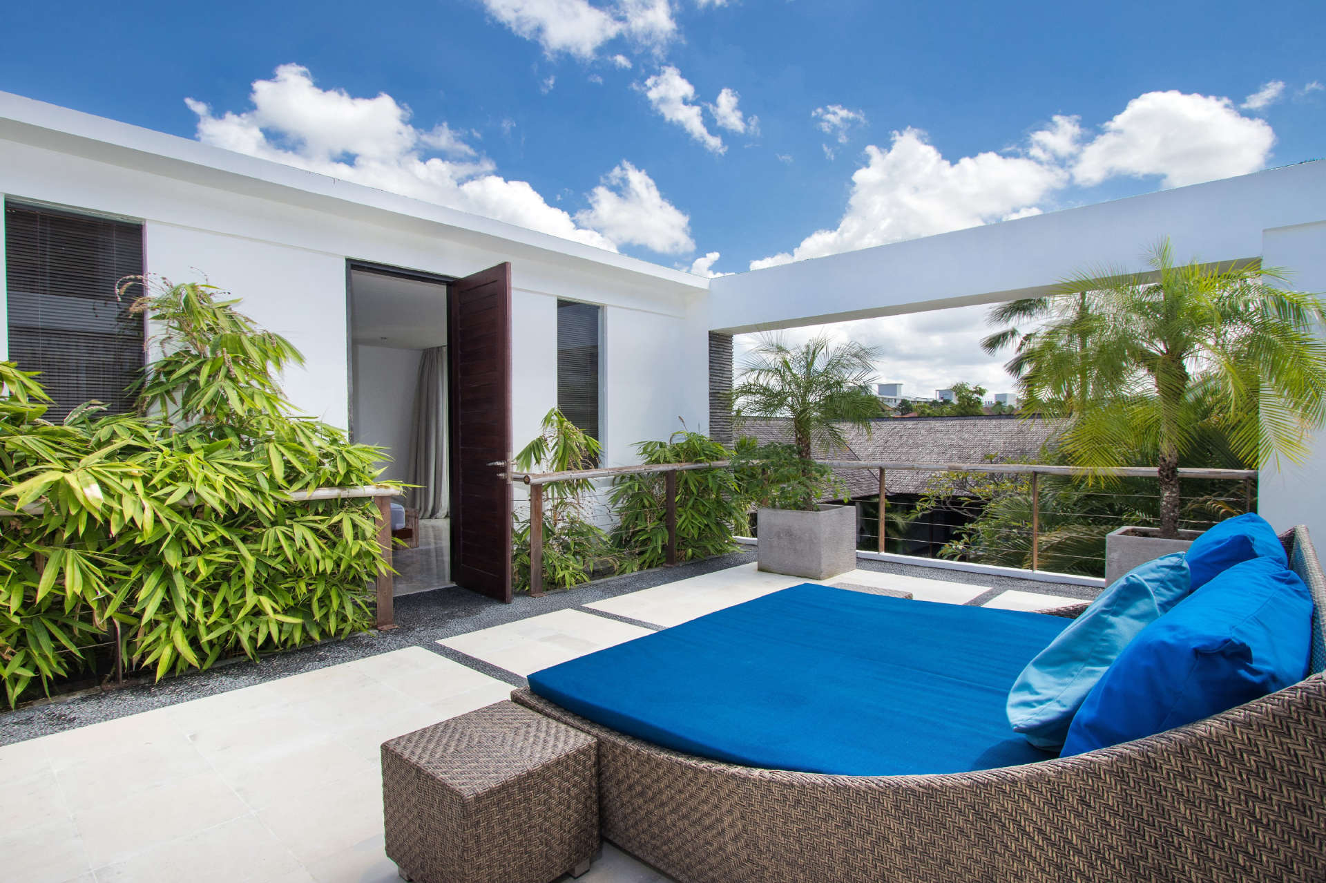 5 Star Villa in Bali, Minutes from the Beach, Bali Villa 2080