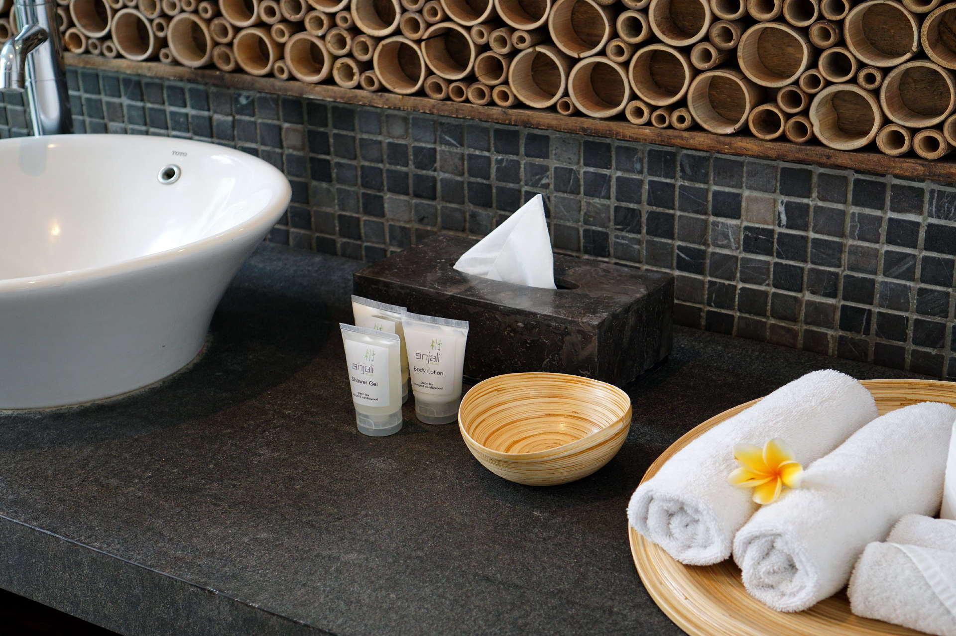 5 Star Villa in Bali, Minutes from the Beach, Bali Villa 2080