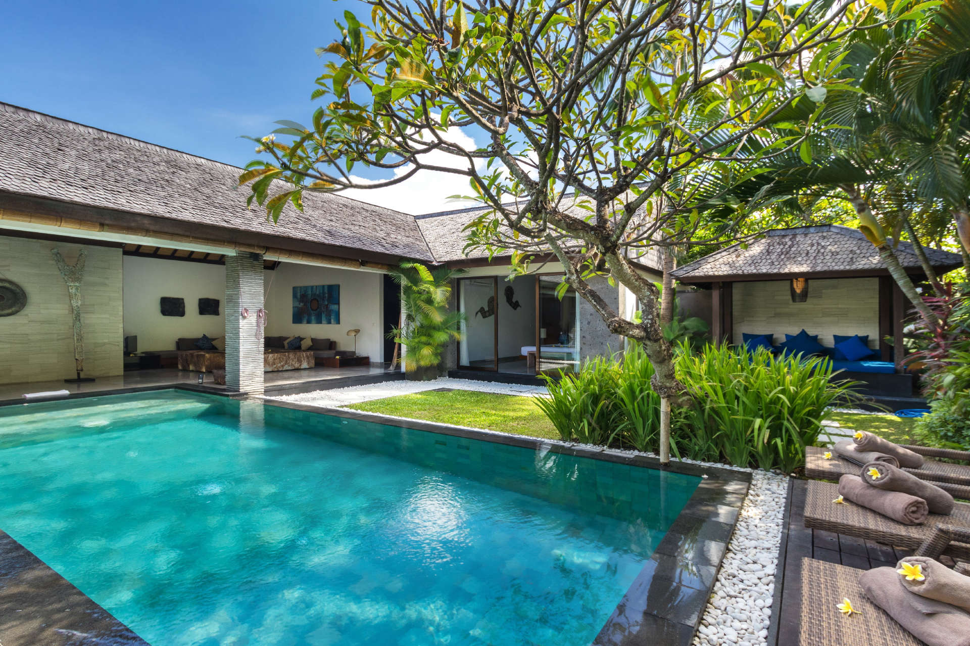 5 Star Villa in Bali, Minutes from the Beach, Bali Villa 2080