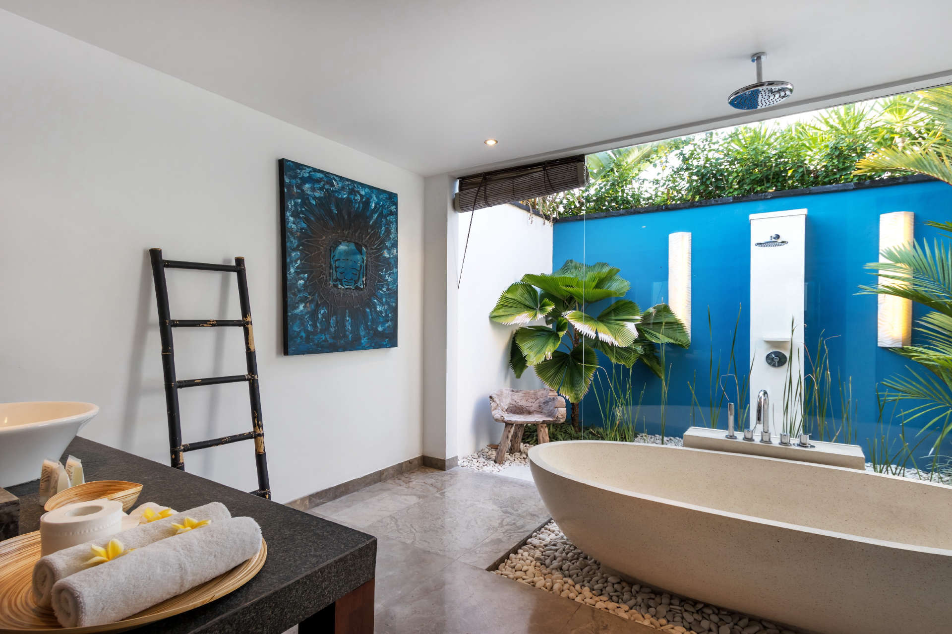 5 Star Villa in Bali, Minutes from the Beach, Bali Villa 2080