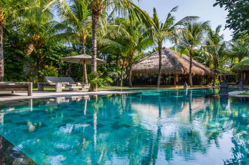 Rent a Luxury Villa in Bali Close to the Beach, Bali Villa 2086