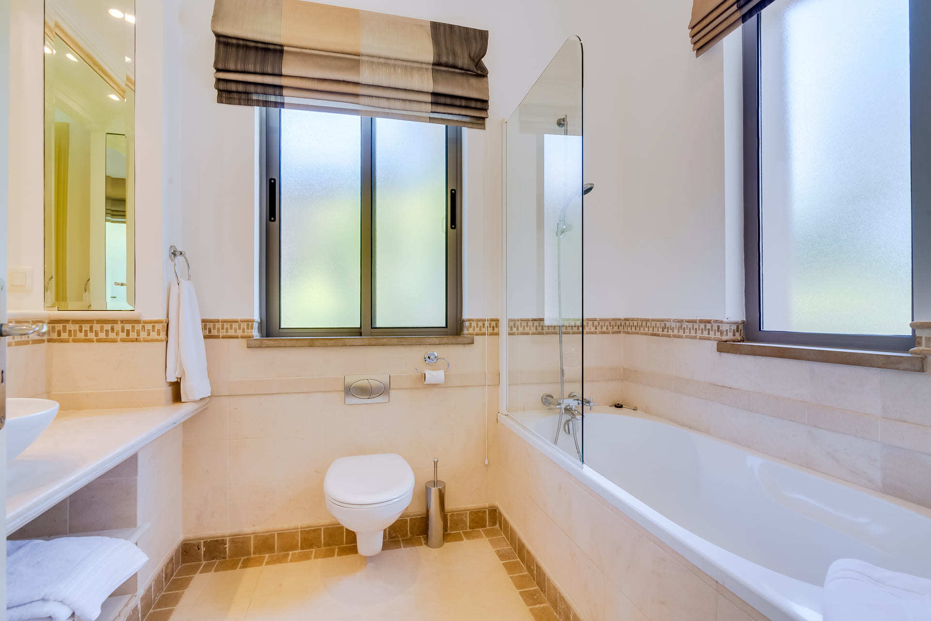 5 Star Villa Hibiscus - Quinta Verde Retreat