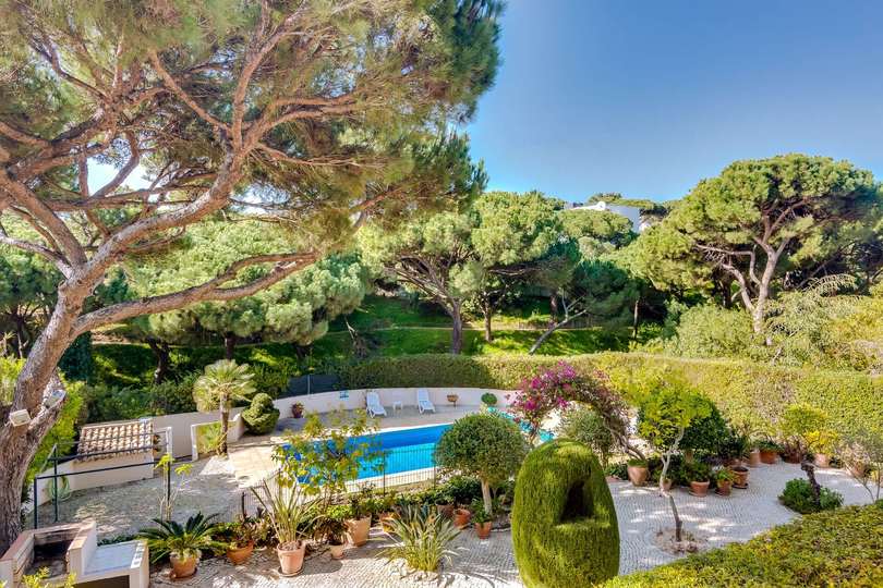 5 Star Villa Amari - Heatable Pool & Private Garden