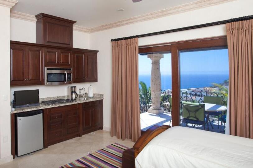 Breathtaking Sea Views Await You, Cabo San Lucas Villa 1021