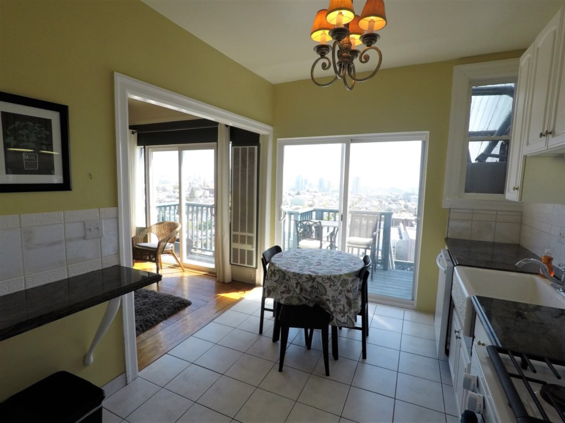 The Ultimate 2 Bedroom Home with Magnificent Views, San Francisco Apartment 1007